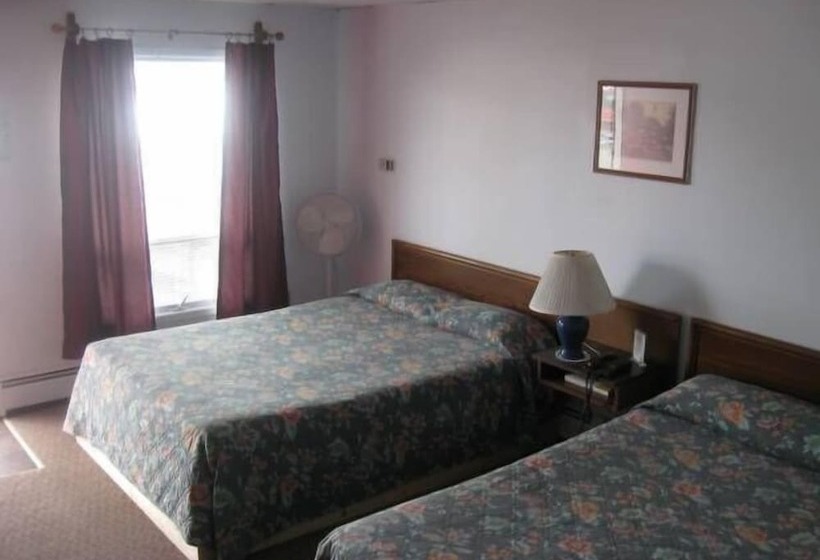 Summerside Motel &cottages