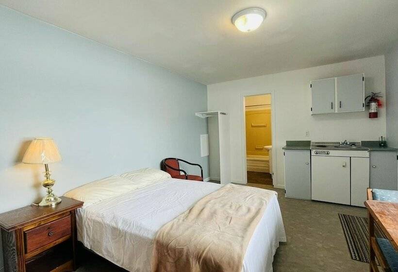 Summerside Motel &cottages