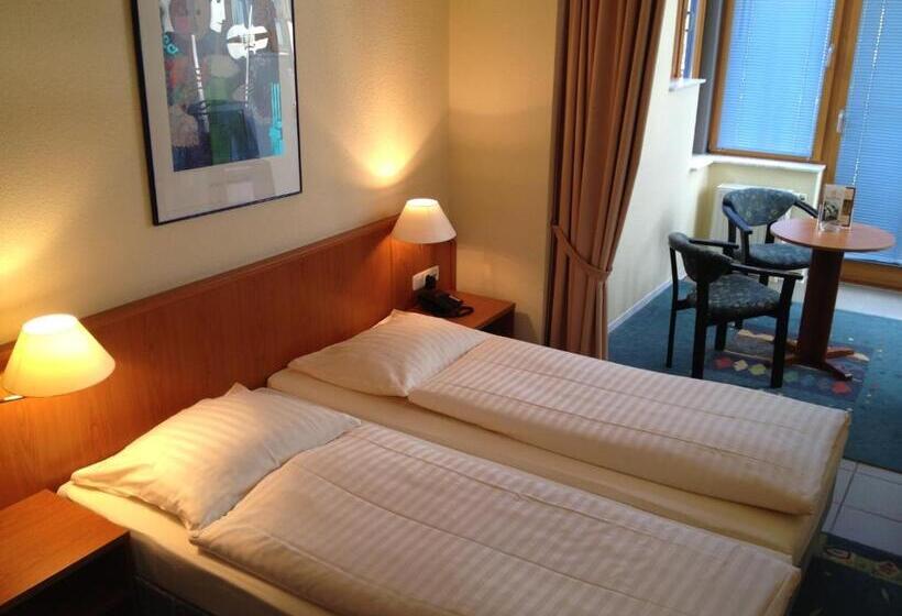 בית מלון כפרי Am Schlosstor