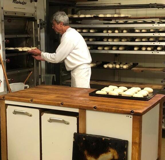 فندق Cafe Meynen