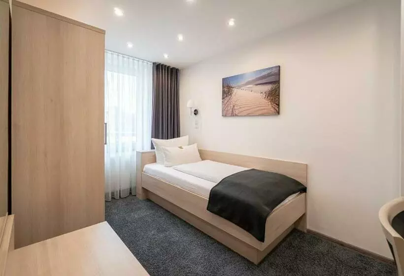 בית מלון כפרי Deutscher Hof