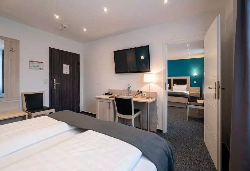 בית מלון כפרי Deutscher Hof