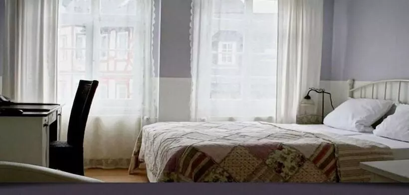 Отель Dillenburg