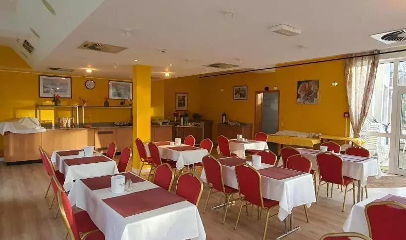 בית מלון כפרי Flörsheimer Hof