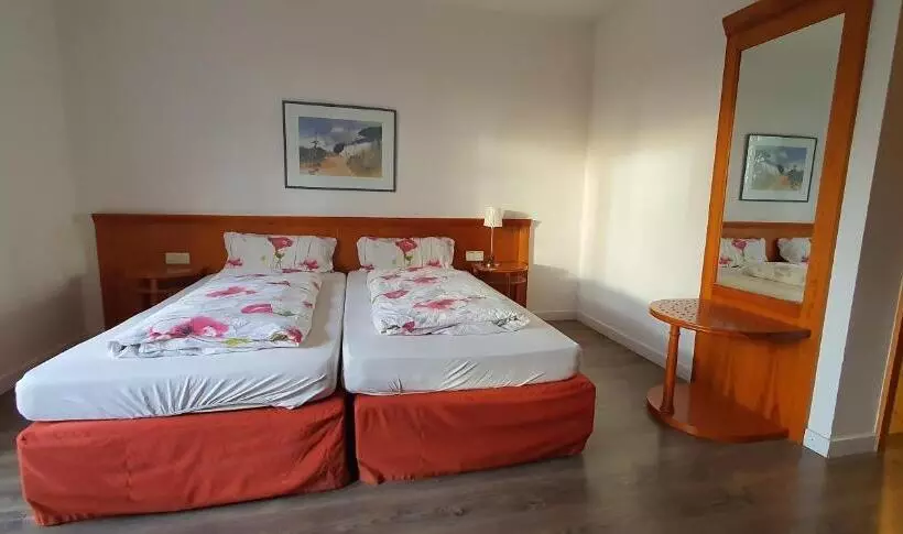 בית מלון כפרי Flörsheimer Hof