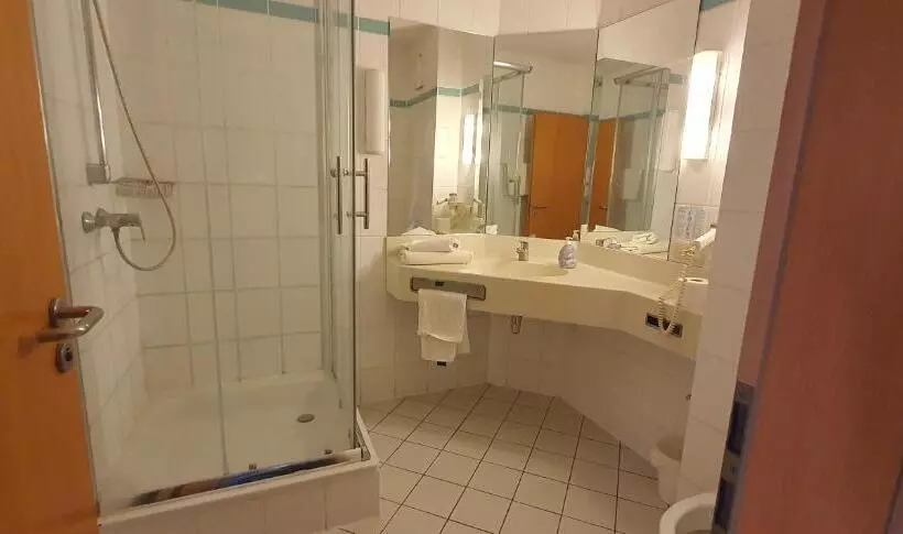 בית מלון כפרי Flörsheimer Hof