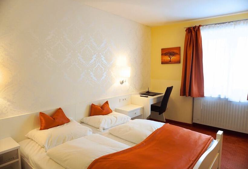 Отель Herdegen Rooms   Self Check In