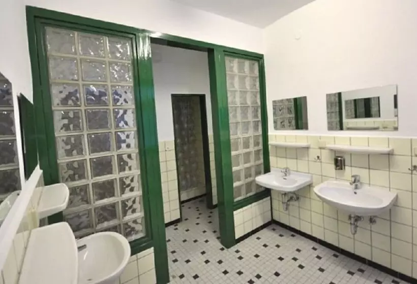 בית מלון כפרי & Hostel Drei Baren