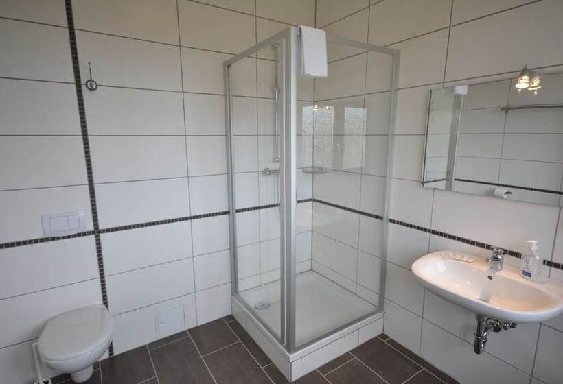 فندق & Hostel Drei Baren