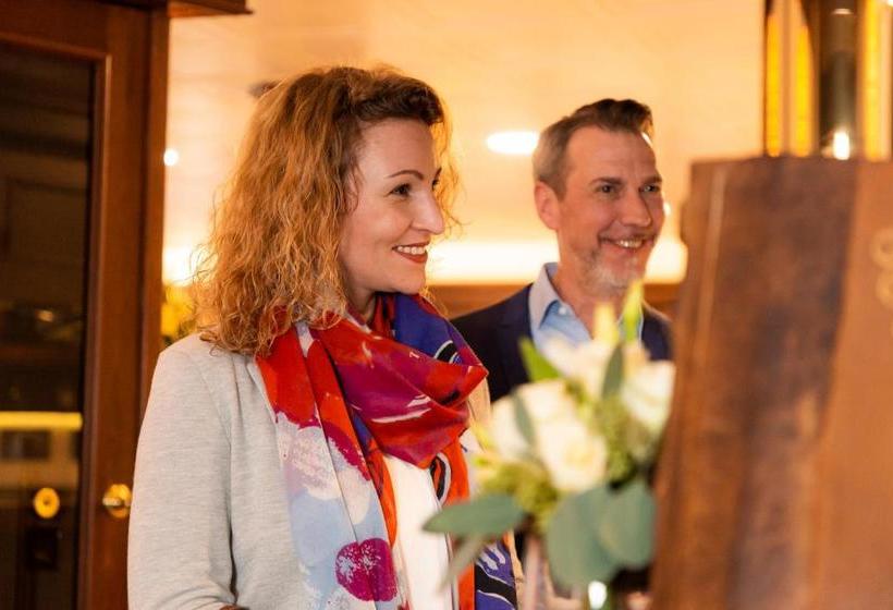 酒店 Königshof Bed And Breakfast