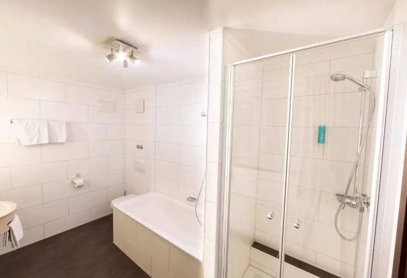 בית מלון כפרי Königshof Bed And Breakfast