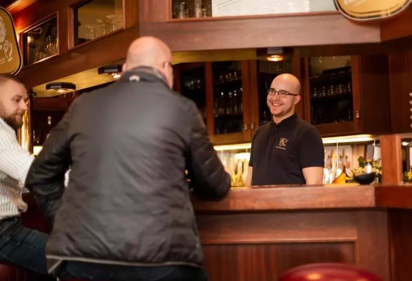 בית מלון כפרי Königshof Bed And Breakfast