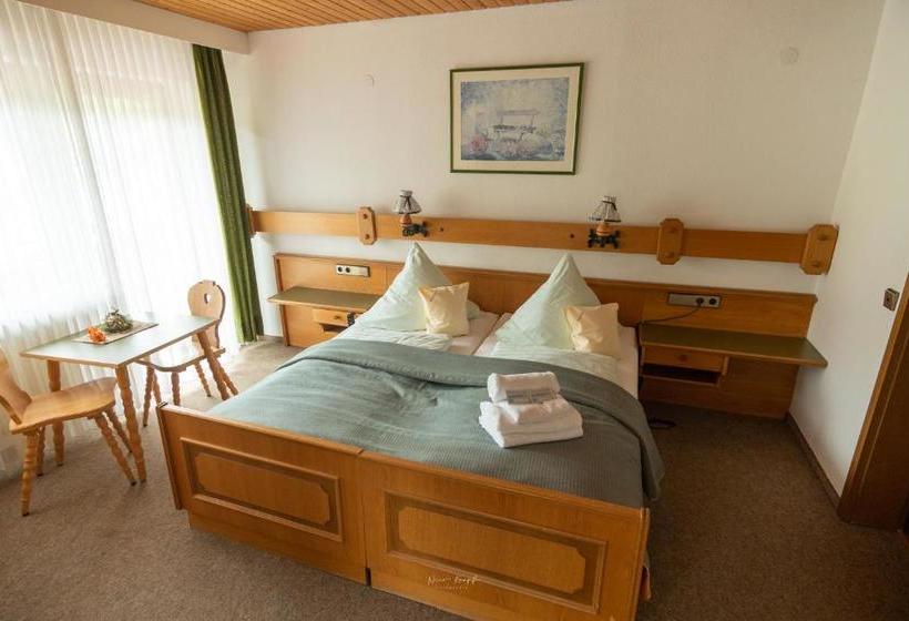 호텔 Landgasthof Eisenbachstube