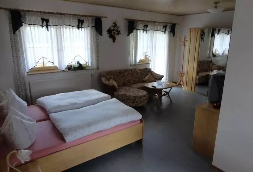 Отель Landgasthof Brandtner Wirt