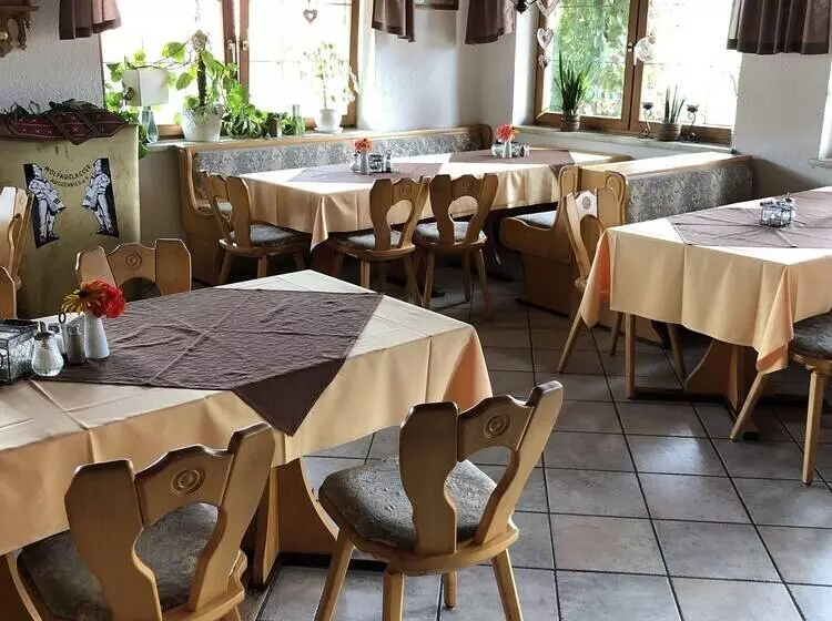 Отель Landgasthof Brandtner Wirt