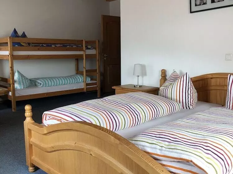 Отель Landgasthof Brandtner Wirt