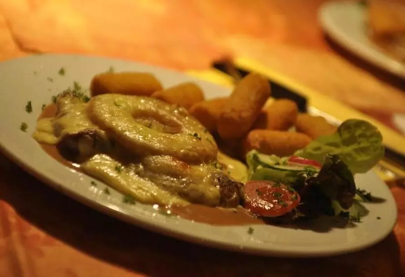 בית מלון כפרי Landgasthof Lang Zum Adler