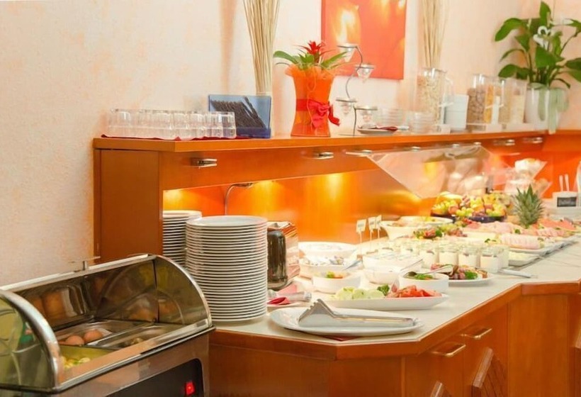 בית מלון כפרי Montana