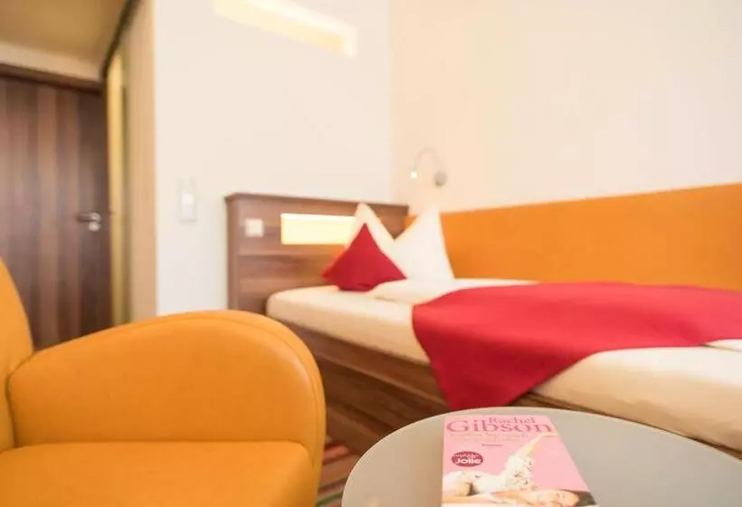 酒店 Peterhof   Urban Lifestyle Kempten