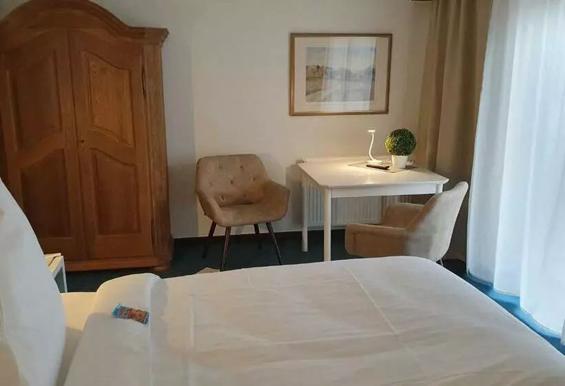 Szálloda Prinz Heinrich Darmstadt Griesheim