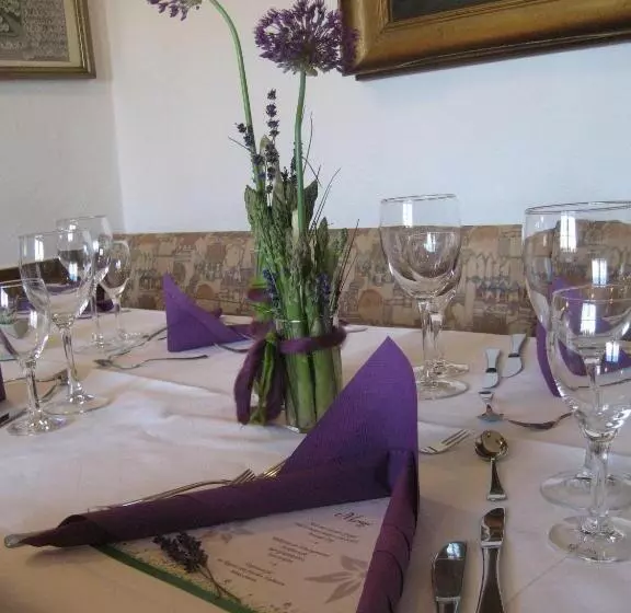 Отель Restaurant Bauer Keller