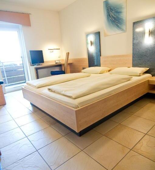 Отель Restaurant Bauer Keller