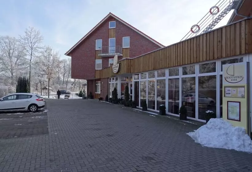 ホテル Restaurant Bootshaus