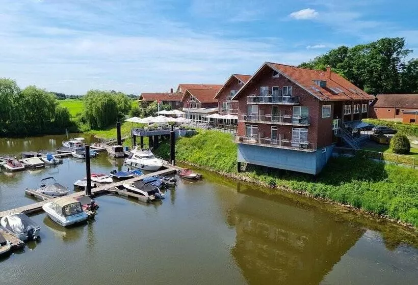 ホテル Restaurant Bootshaus