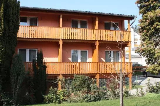 هتل Schneider Land