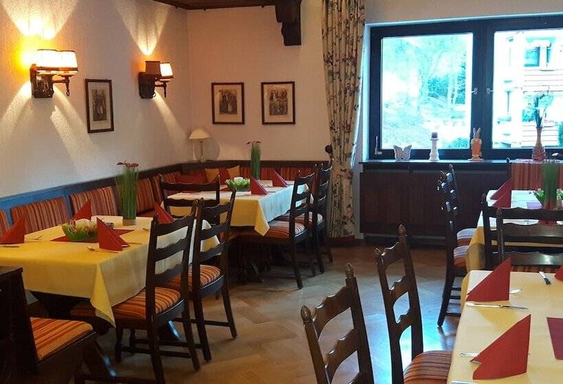 Hotelli Schwarzwald Schäfer