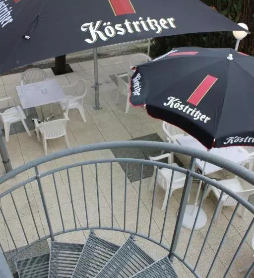 Ummen Hotel&restaurant