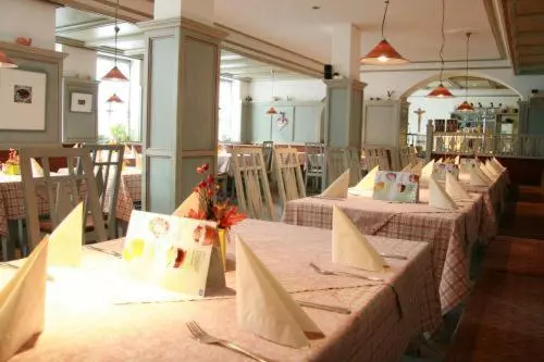 Пансион Gasthof Am Schloß