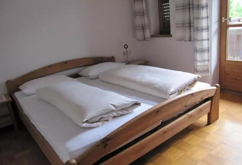 Пансион Erlebnislandgasthof Hotel Neiderhell