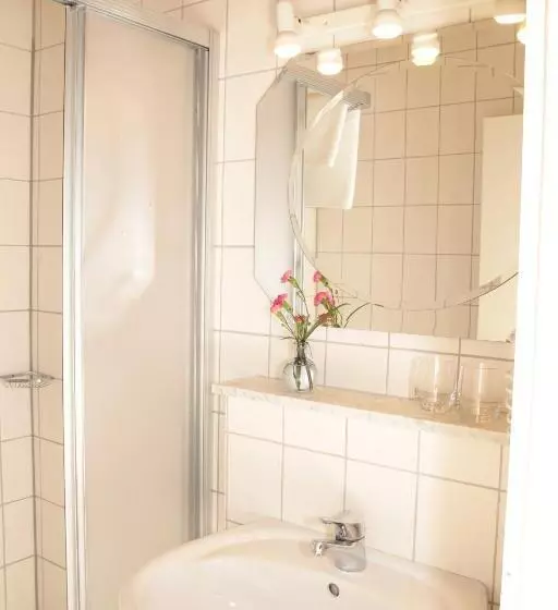 ペンション Schönblick Hotel Garni Ferienwohnungen