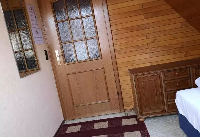 ペンション Zum Erbacher Hof