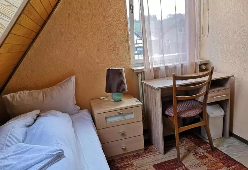 ペンション Zum Erbacher Hof