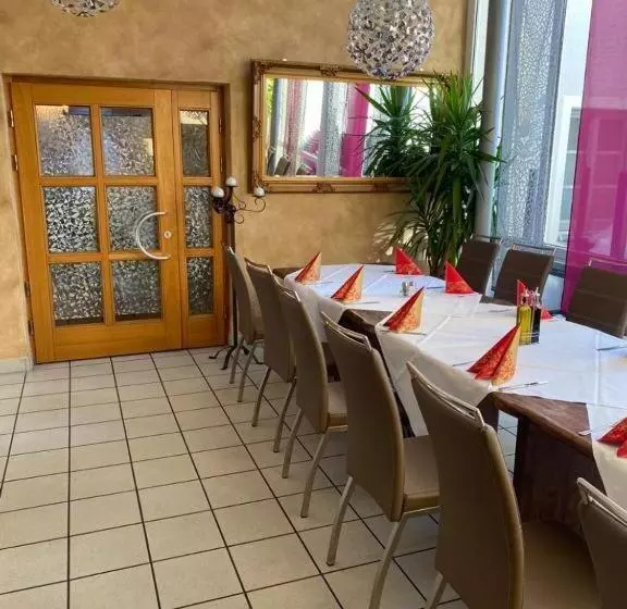 Пансион Restaurant Zum Wendelwirt