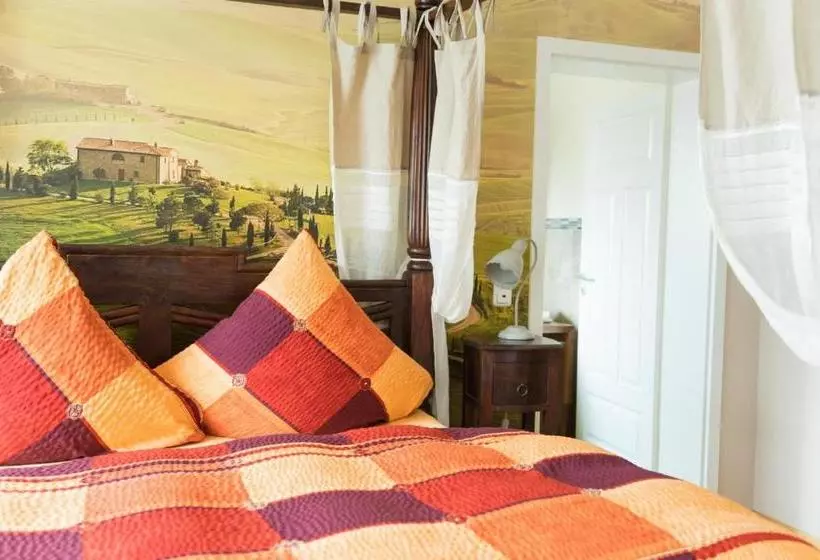 Aamiaismajoitus (B&B) Park Villa Gernsheim