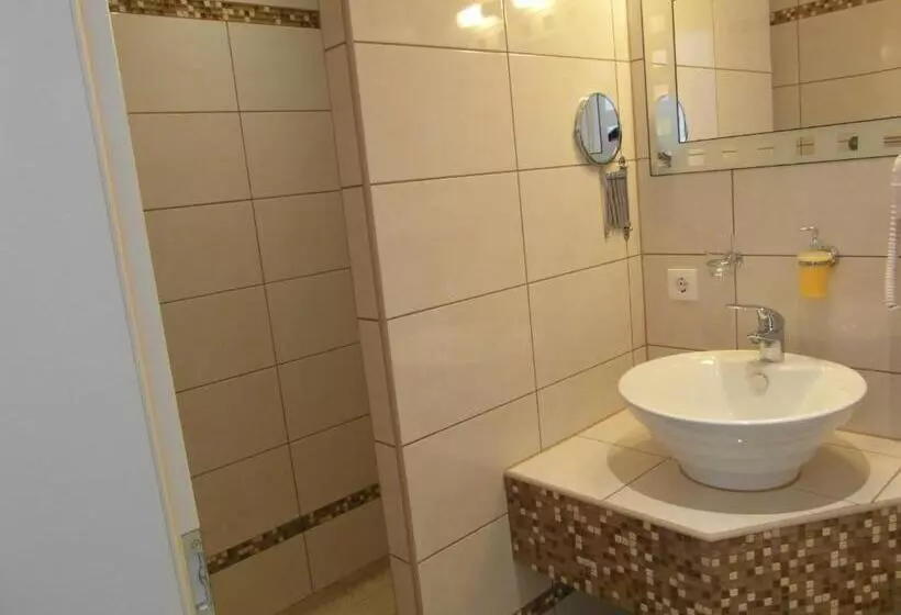 Bed and Breakfast Am Donaubogen