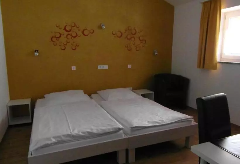 Bed and Breakfast Am Donaubogen