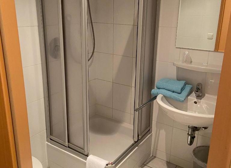 مبيت وإفطار Frühstückspension Klosterhof In Franken