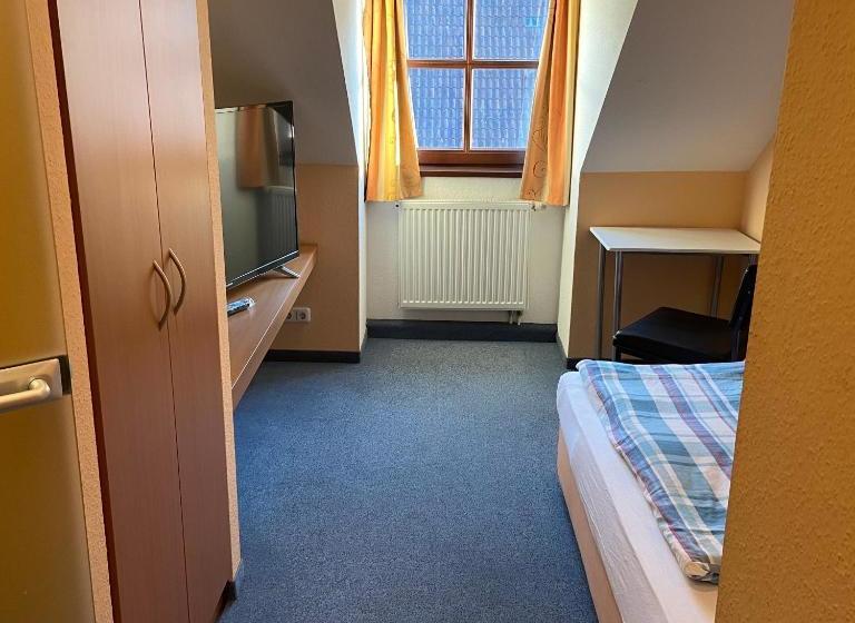 مبيت وإفطار Frühstückspension Klosterhof In Franken