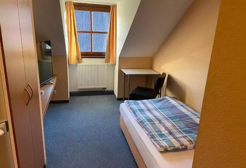 ベッドアンドブレックファースト Frühstückspension Klosterhof In Franken