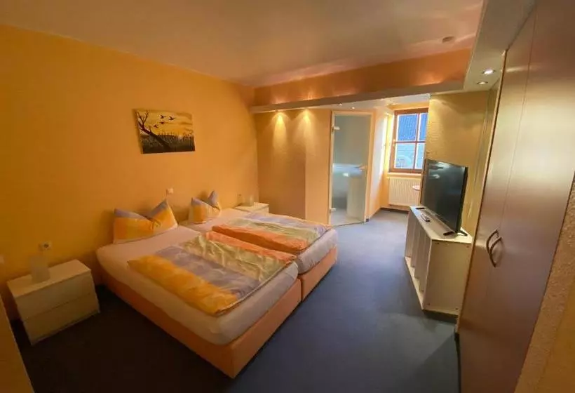 ベッドアンドブレックファースト Frühstückspension Klosterhof In Franken