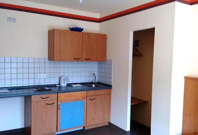 민박 Aparthotel Victoria