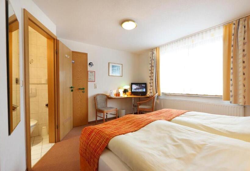 住宿加早餐  Pension Stern