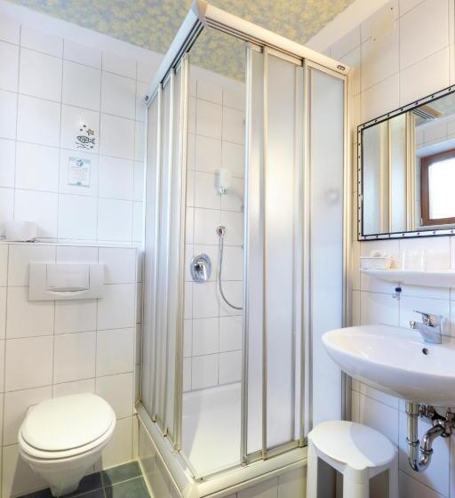 住宿加早餐  Pension Stern