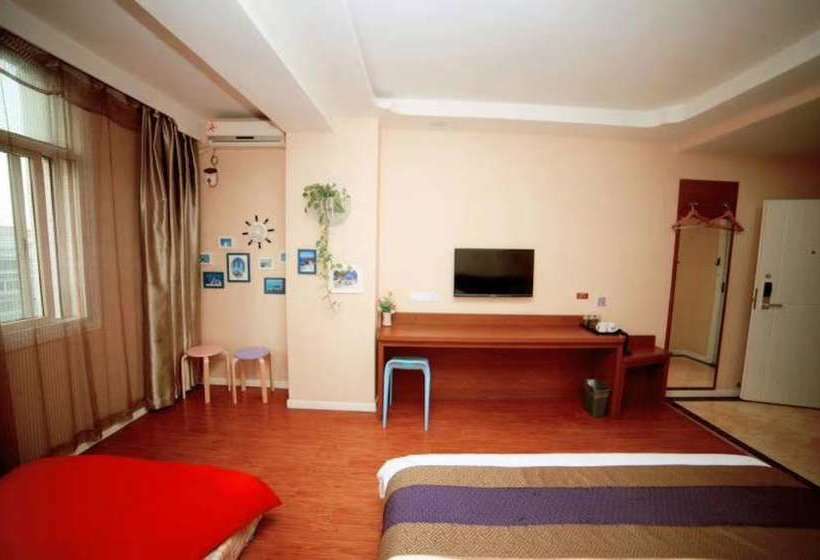 East Queen Hotel Zhong Shan Road