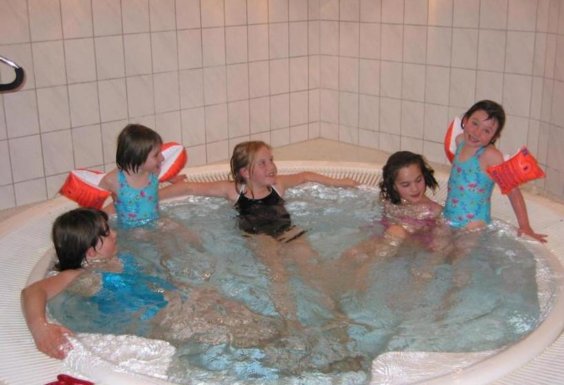 Отель Der Lautenbachhof