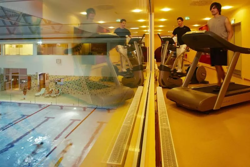 Отель Esperanto Kongress Und Kulturzentrum Fulda